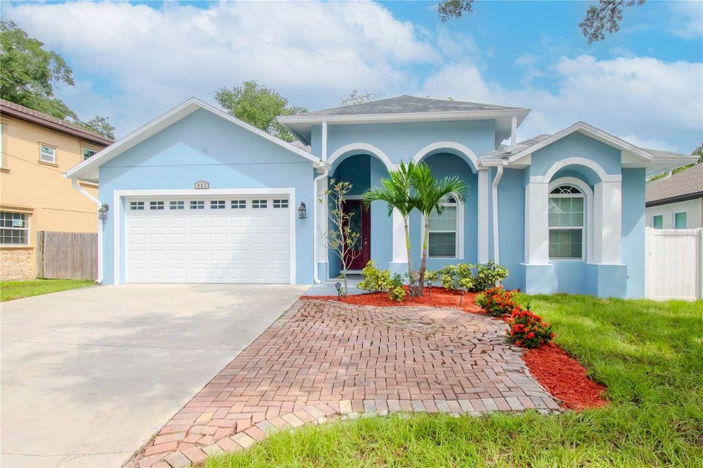 Photo of 803 W Sligh Avenue, Tampa, FL 33604 (MLS # TB8442139)