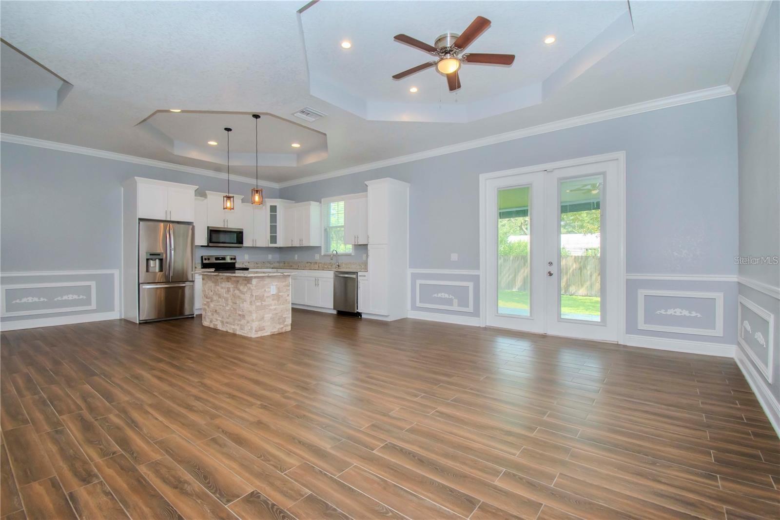 HILLSBOROUGH RIVER ESTATES - Residential Lease