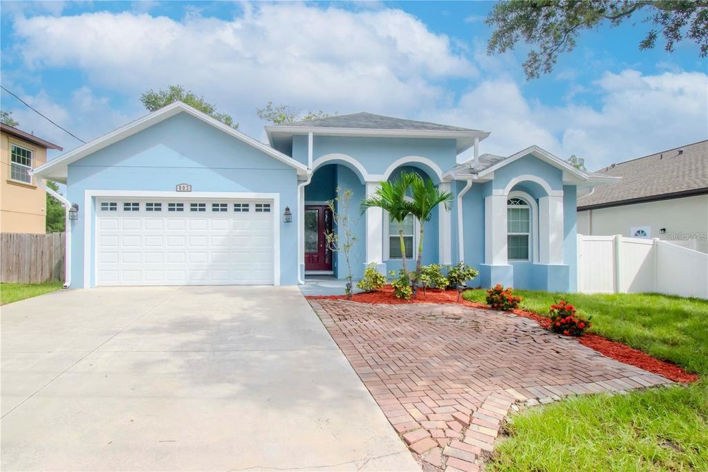 Photo of 803 W Sligh Avenue, Tampa, FL 33604 (MLS # TB8442139)