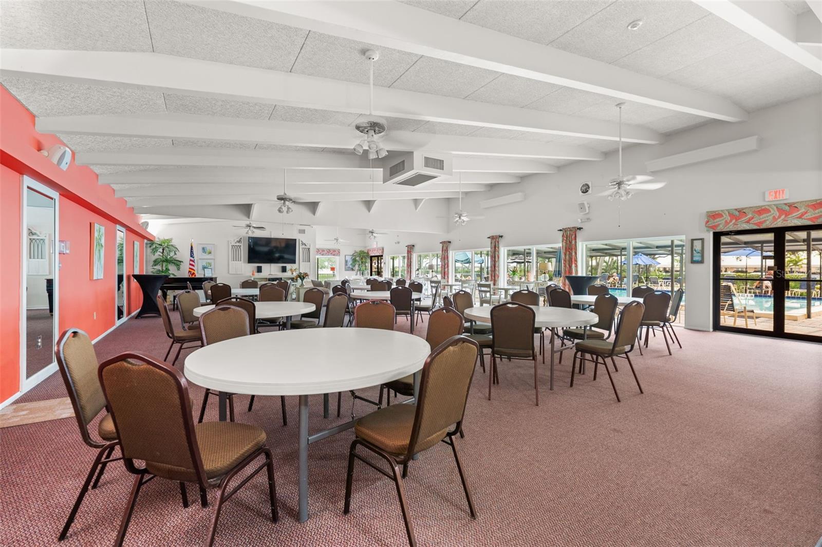 IRONWOOD SIXTEENTH - Residential