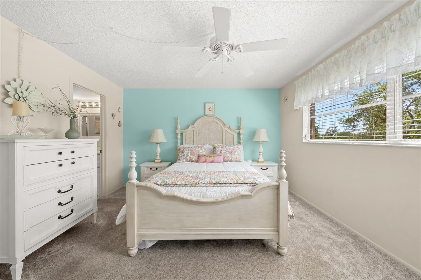 IRONWOOD SIXTEENTH - Residential