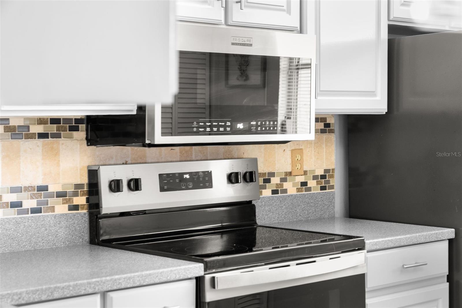 IRONWOOD SIXTEENTH - Residential