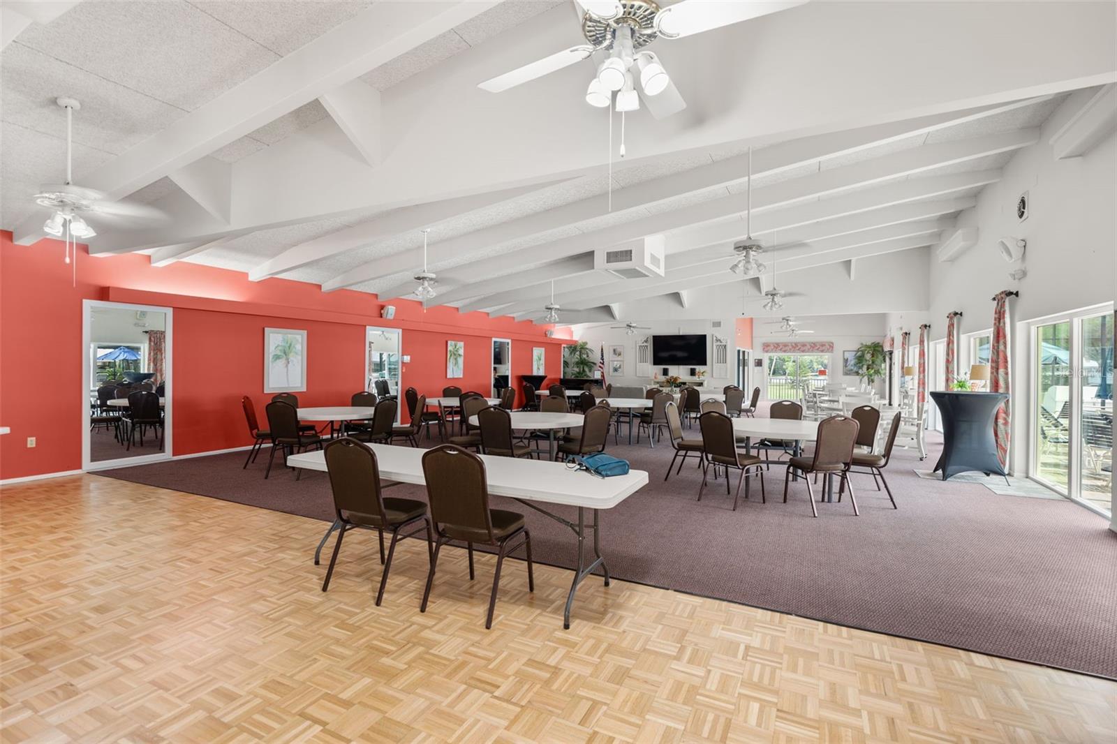 IRONWOOD SIXTEENTH - Residential