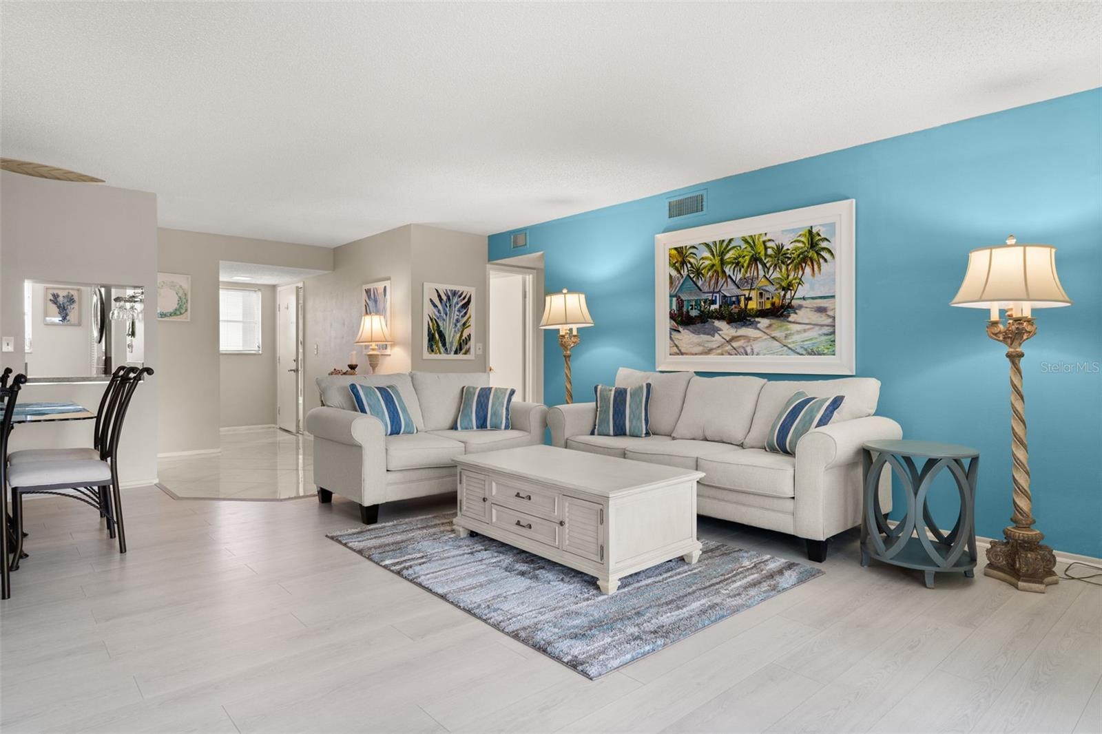 IRONWOOD SIXTEENTH - Residential