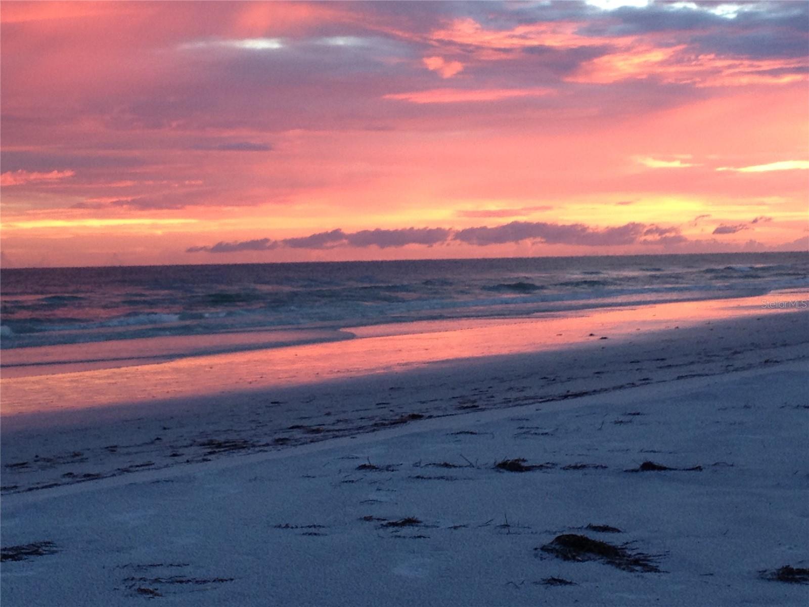 SHADOW LAKES - Residential