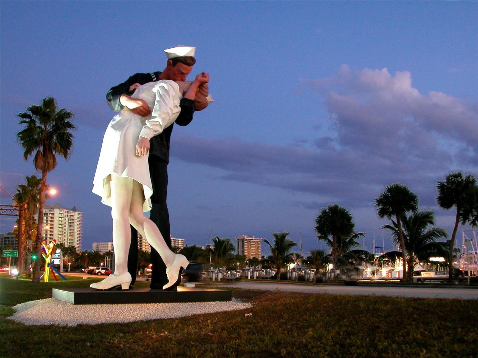 SHADOW LAKES - Residential