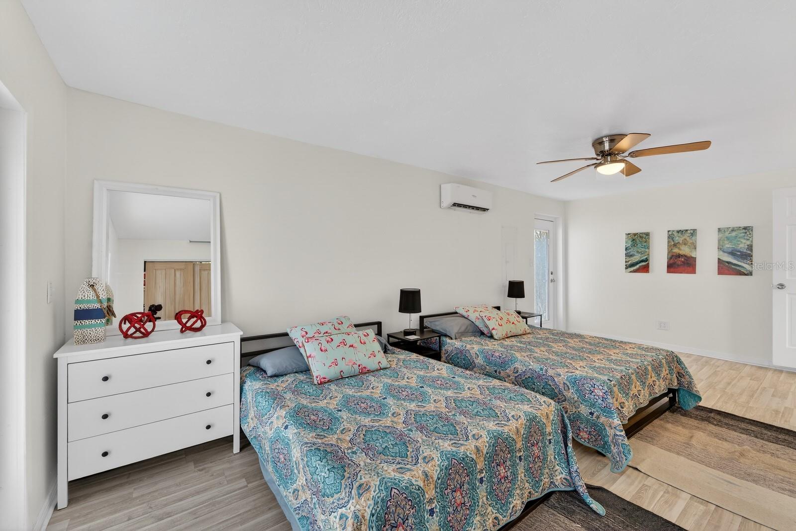 SHADOW LAKES - Residential