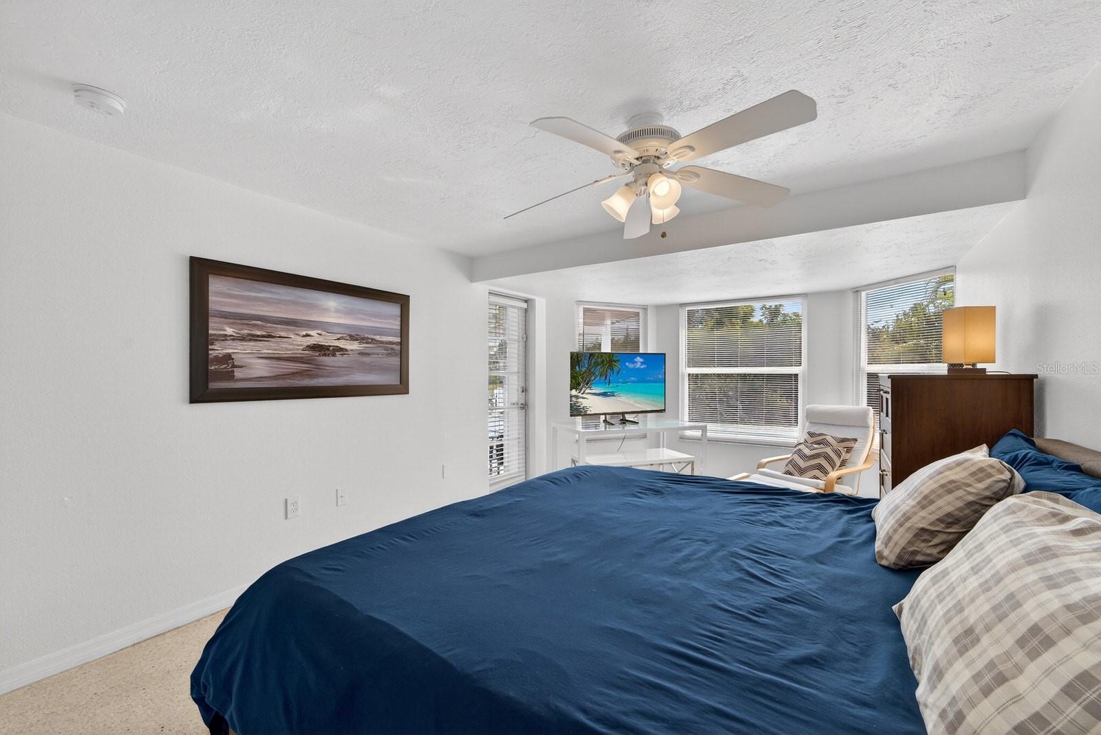 SHADOW LAKES - Residential