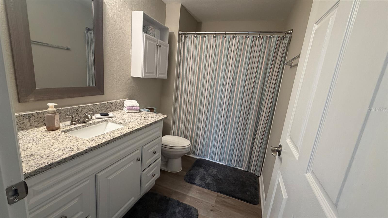 HAMPTONS/METROWEST CONDO - Residential