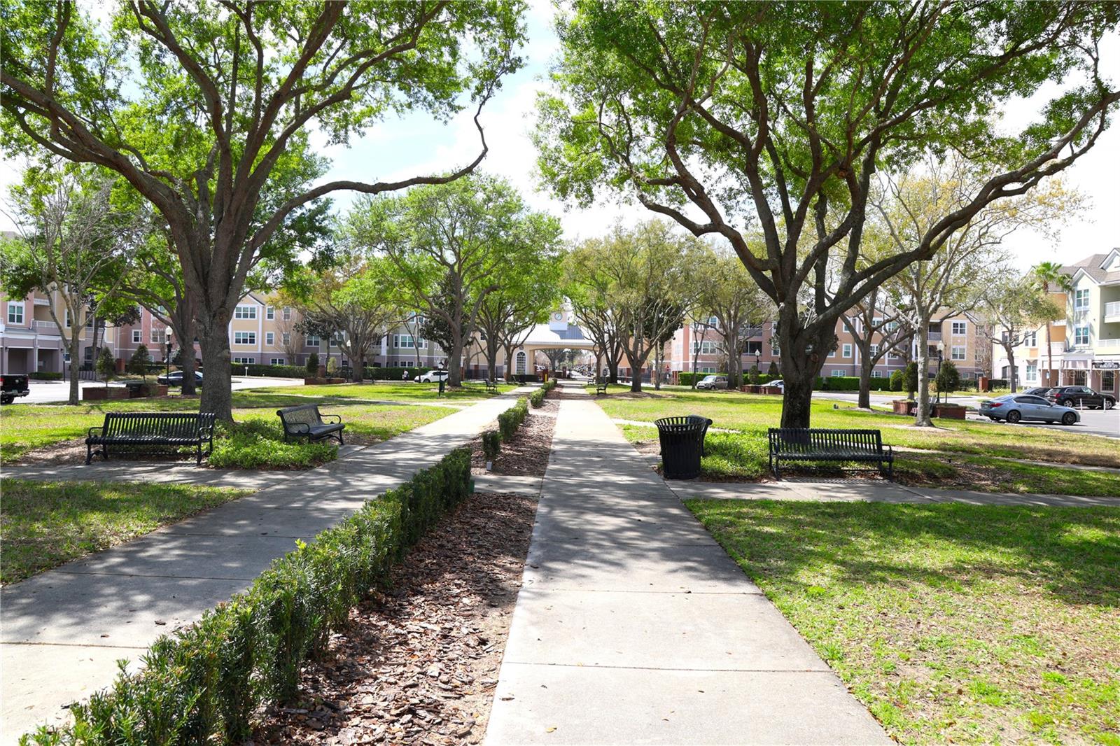 HAMPTONS/METROWEST CONDO - Residential