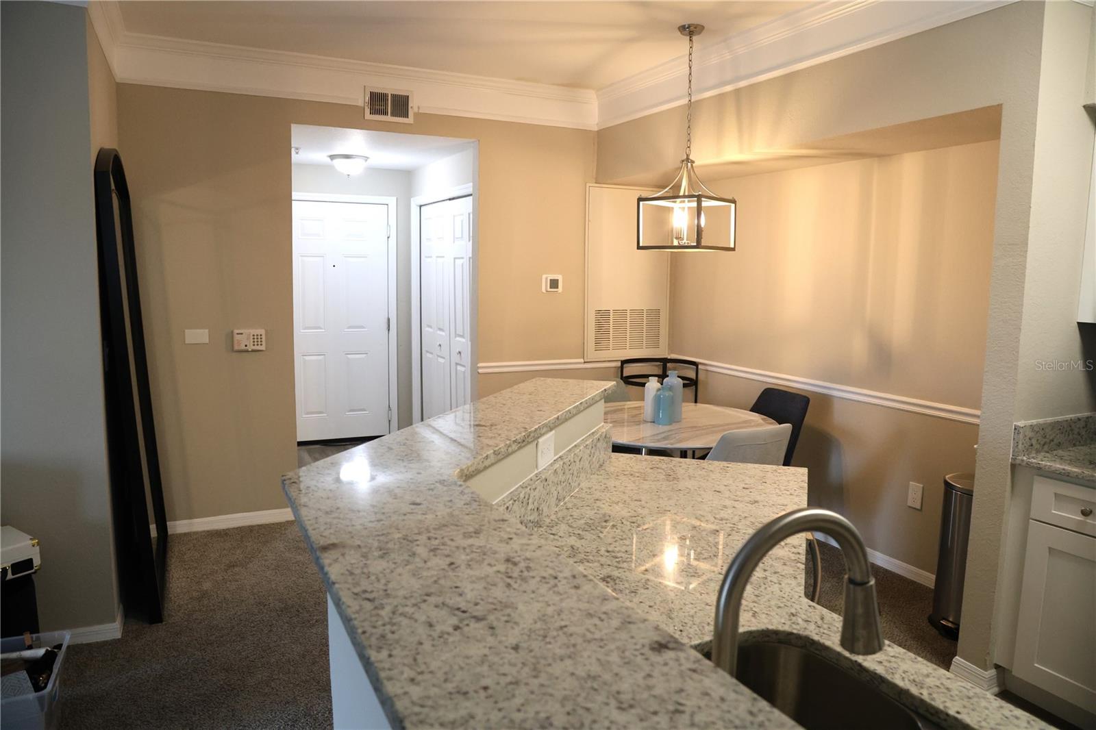 HAMPTONS/METROWEST CONDO - Residential