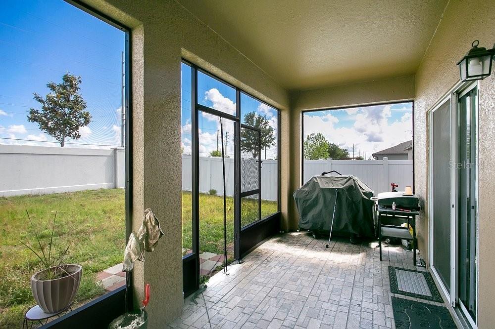 HIDDEN LAKE PRESERVE - Residential