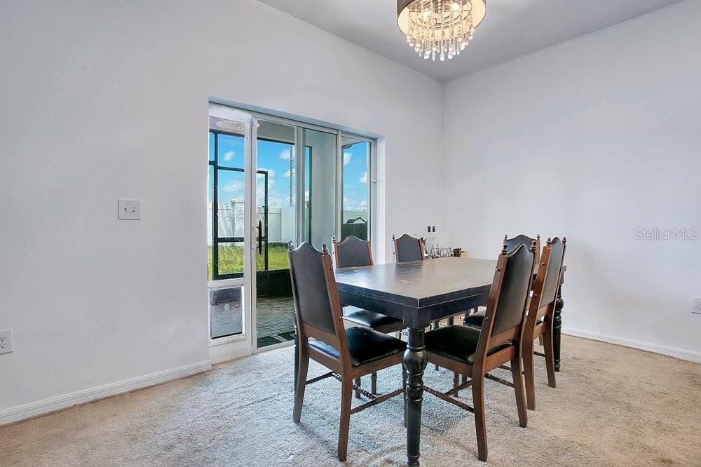 HIDDEN LAKE PRESERVE - Residential