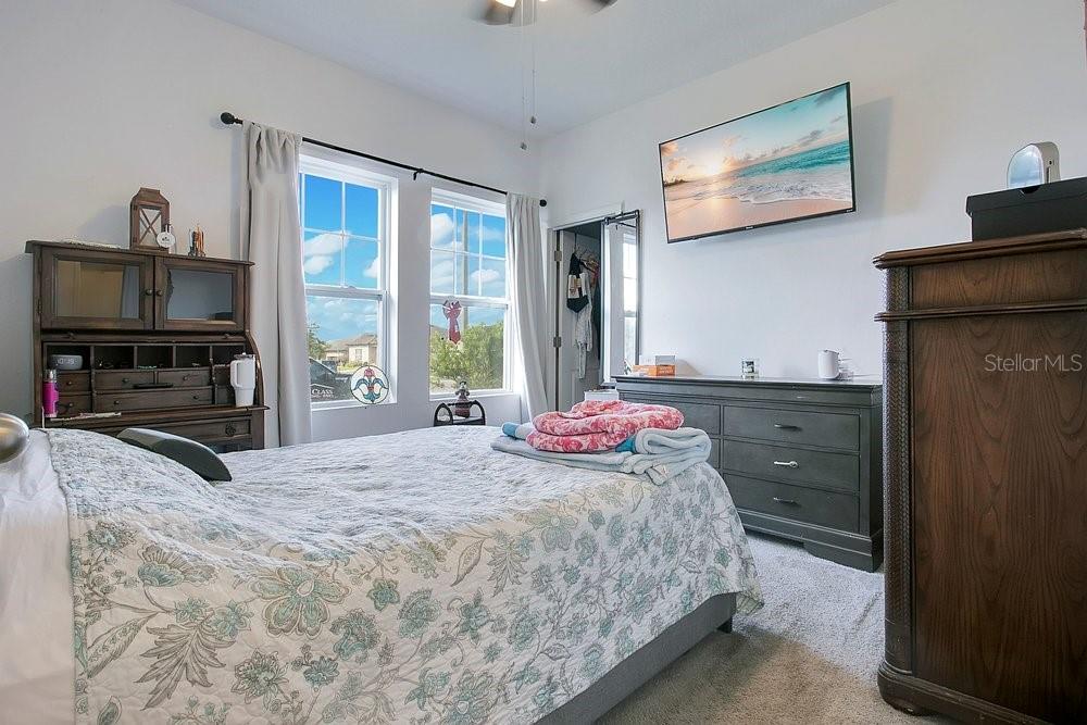 HIDDEN LAKE PRESERVE - Residential