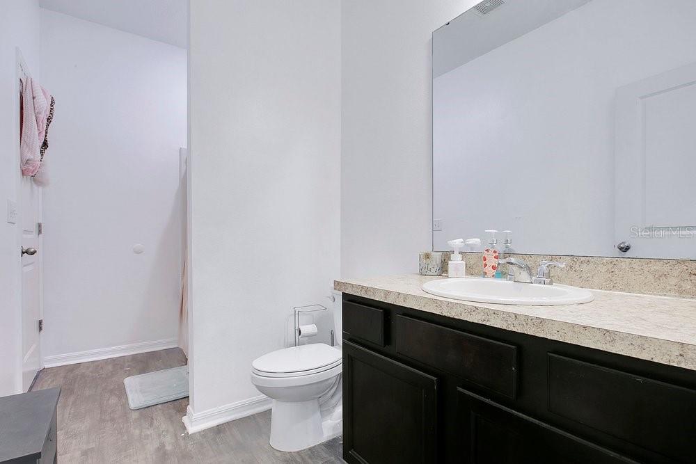 HIDDEN LAKE PRESERVE - Residential