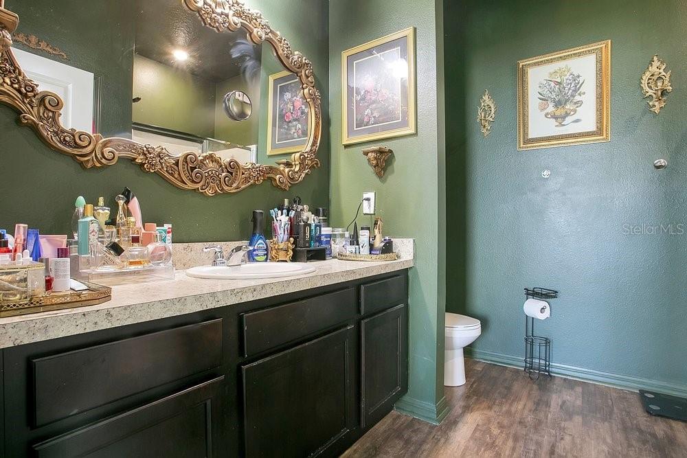 HIDDEN LAKE PRESERVE - Residential