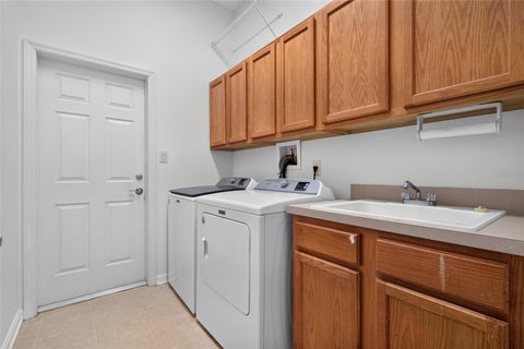 Tiny photo for 24151 Belle Mede Drive, Leesburg, FL 34748 (MLS # G5118829)
