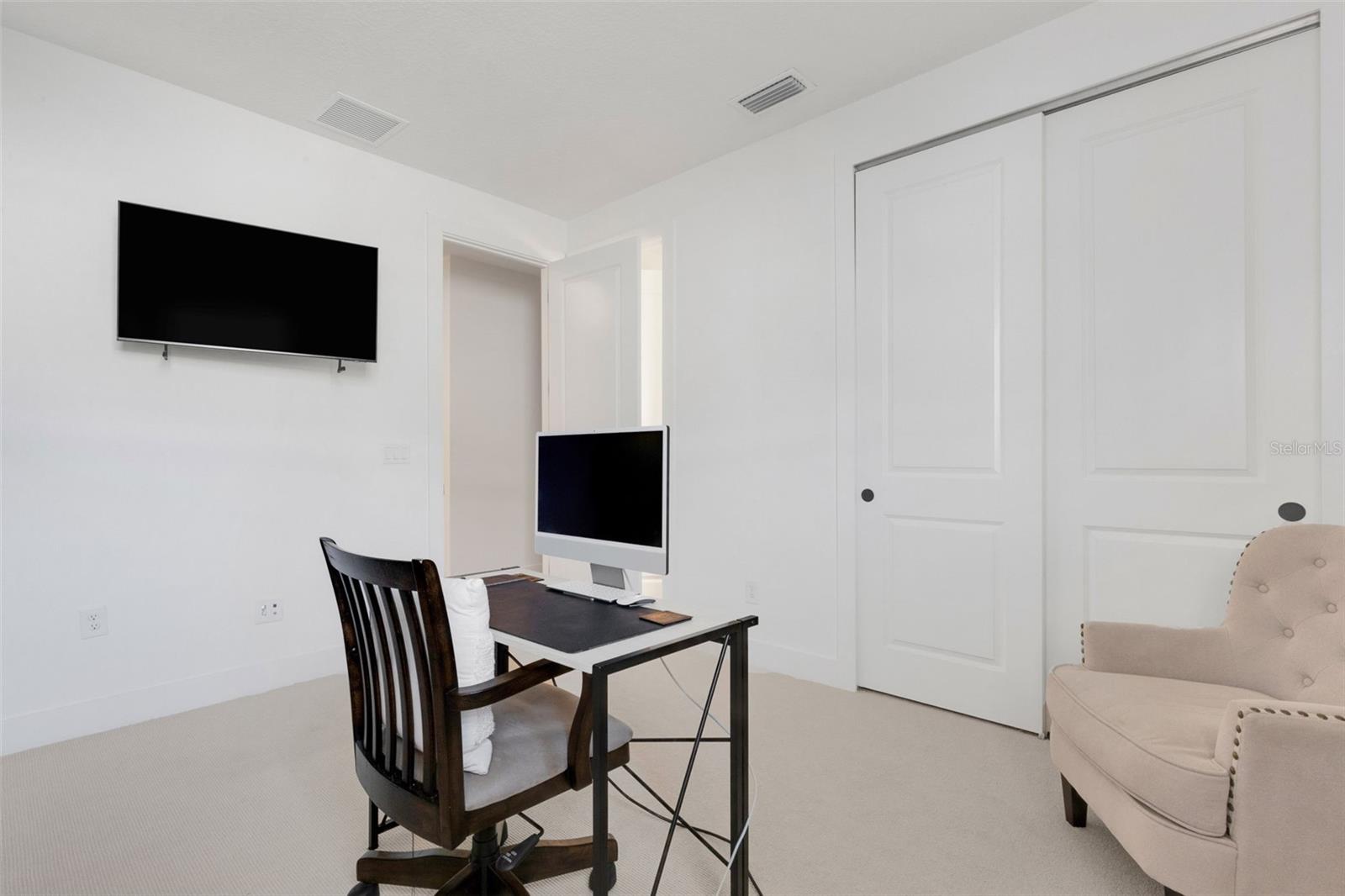 ASPEN TRAIL - Residential