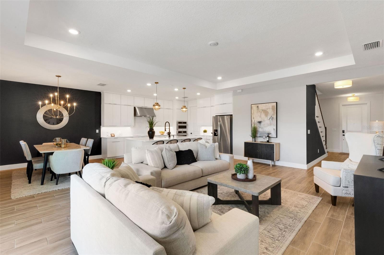 ASPEN TRAIL - Residential