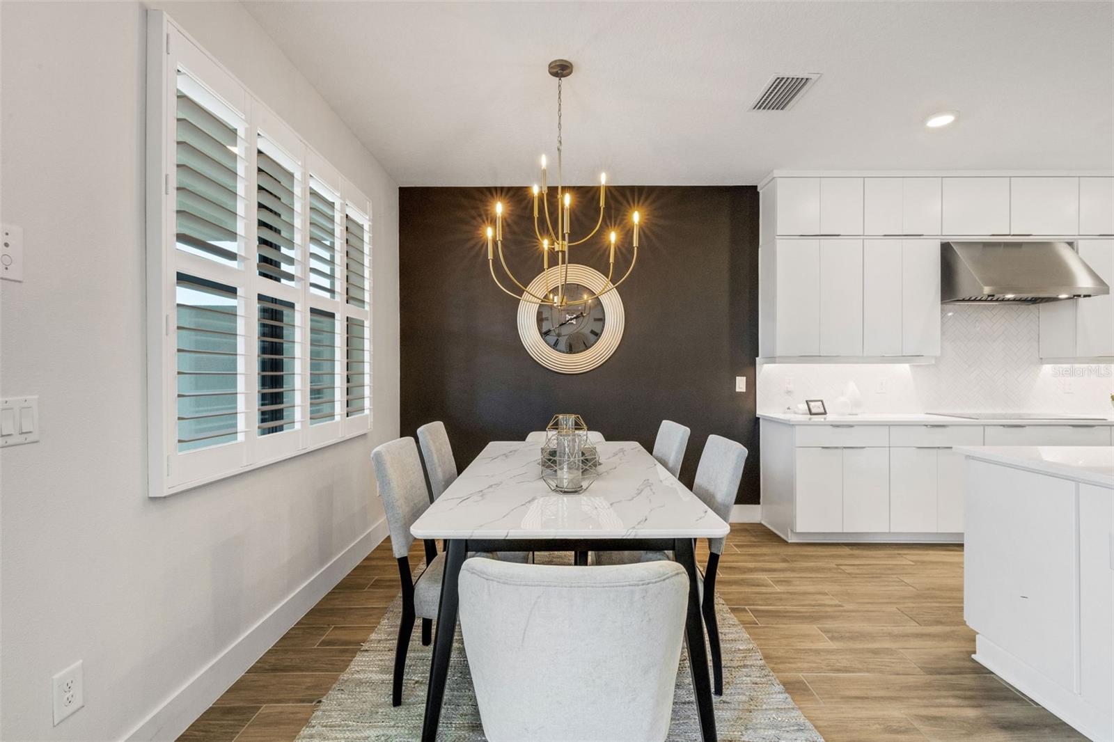 ASPEN TRAIL - Residential