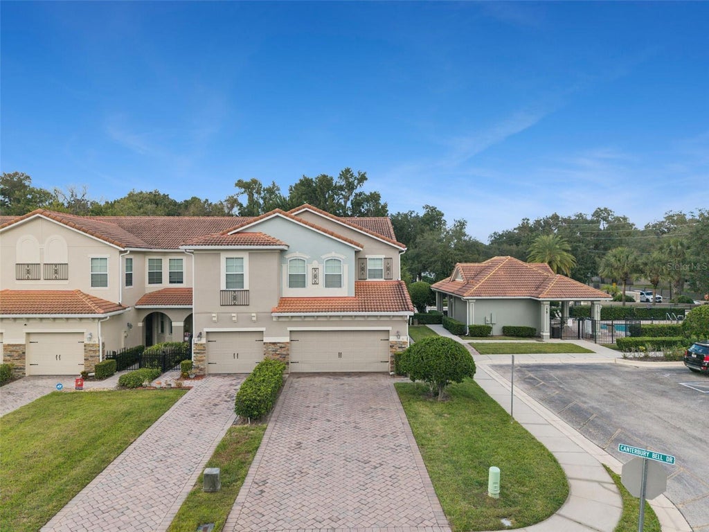 Photo of 31 Canterbury Bell Drive, Oviedo, FL 32765 (MLS # O6453820)