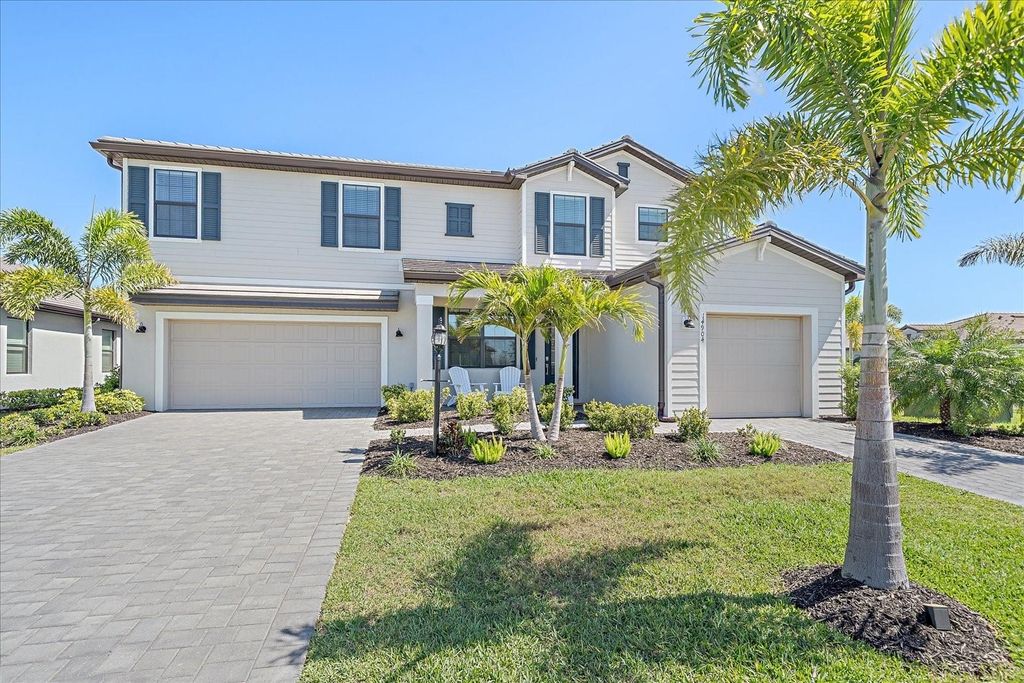 Photo of 14904 Serene Shores Loop, Bradenton, FL 34211 (MLS # A4683763)