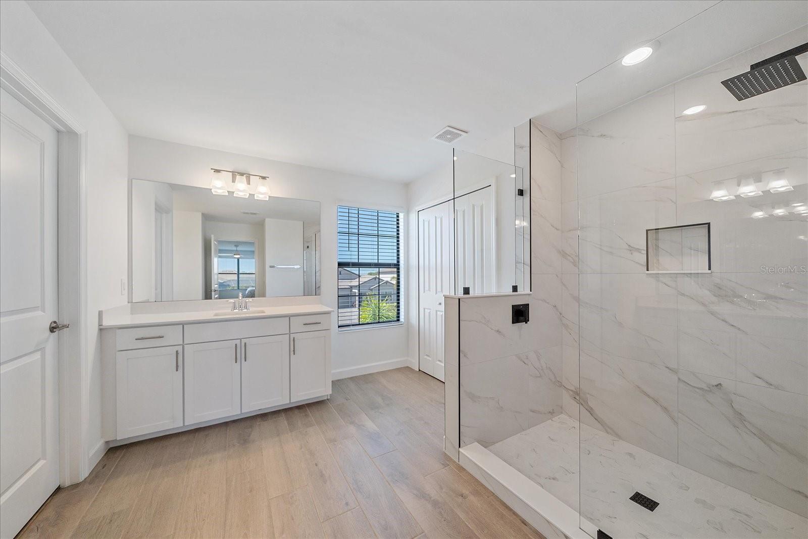 LORRAINE LAKES PH IIB-3 & IIC - Residential