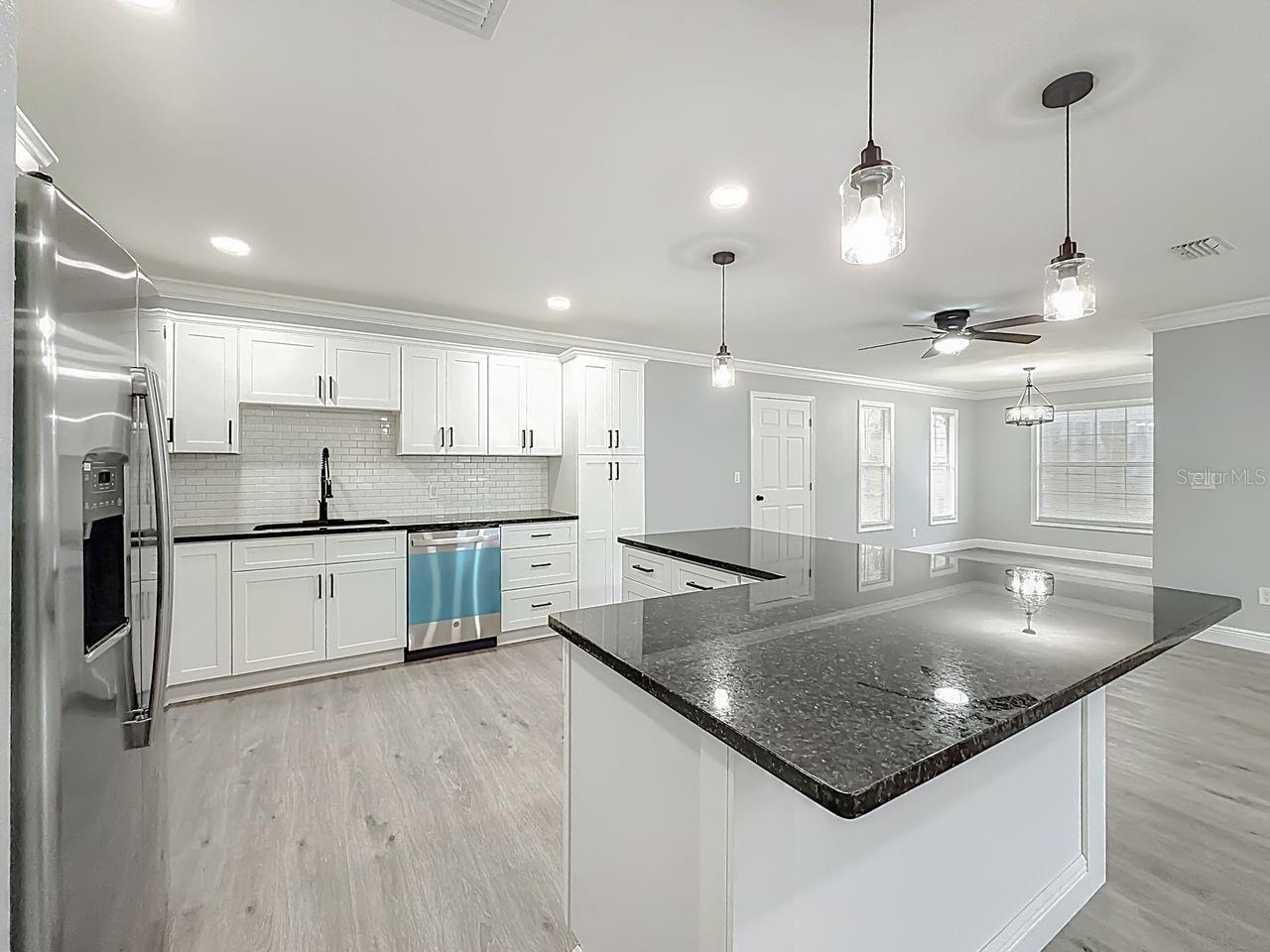 SILVER SPGS SHORES UN 43 - Residential