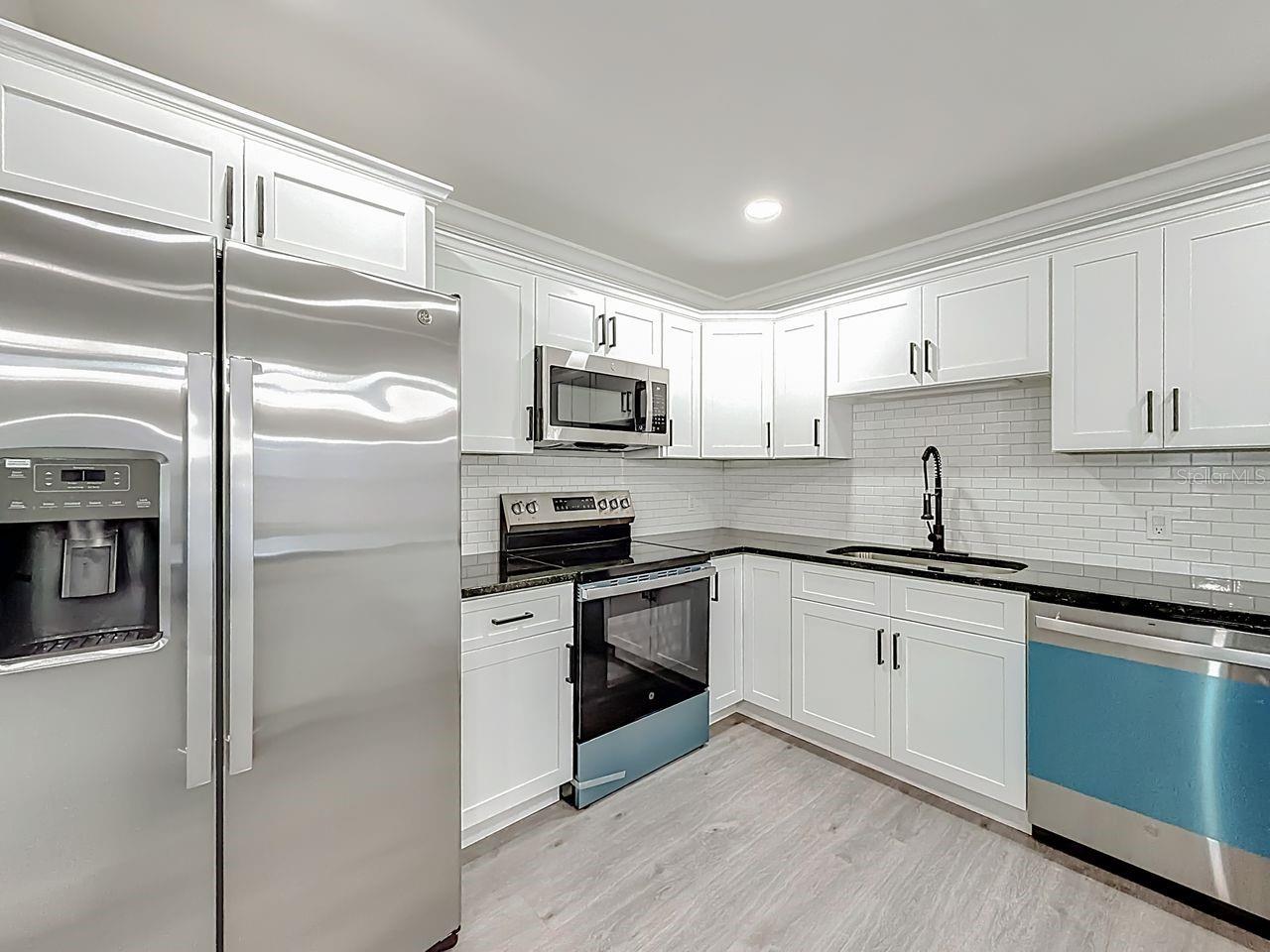 SILVER SPGS SHORES UN 43 - Residential