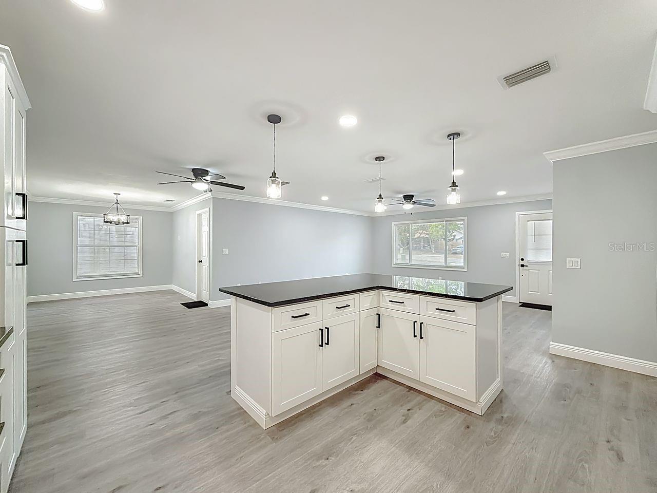 SILVER SPGS SHORES UN 43 - Residential