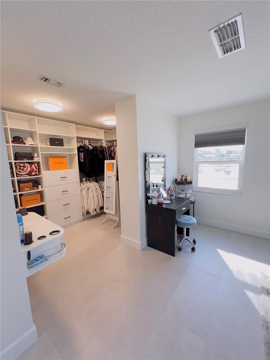 SUNRISE UNIT 2-A - Residential