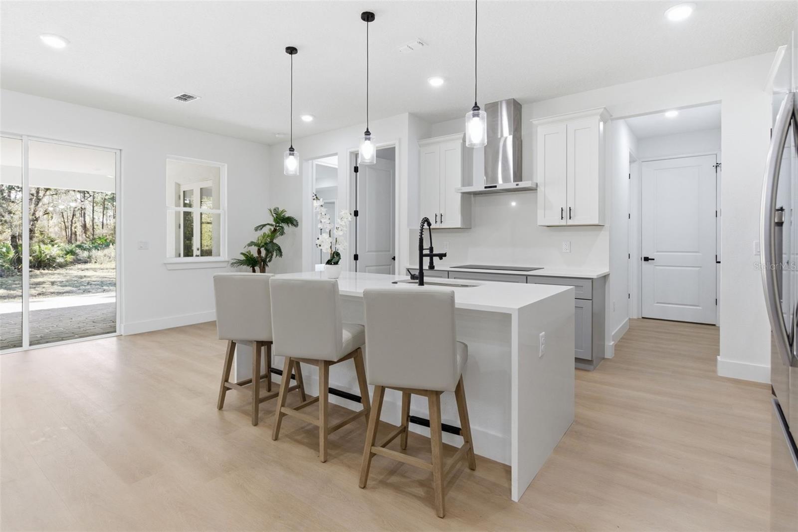 ROCKET CITYA - Residential