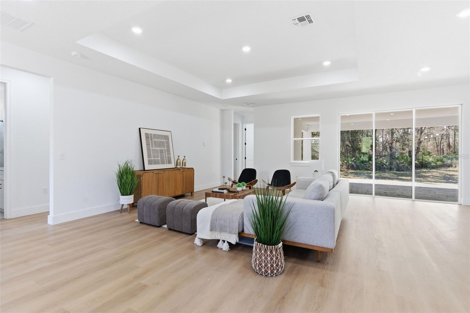 ROCKET CITYA - Residential