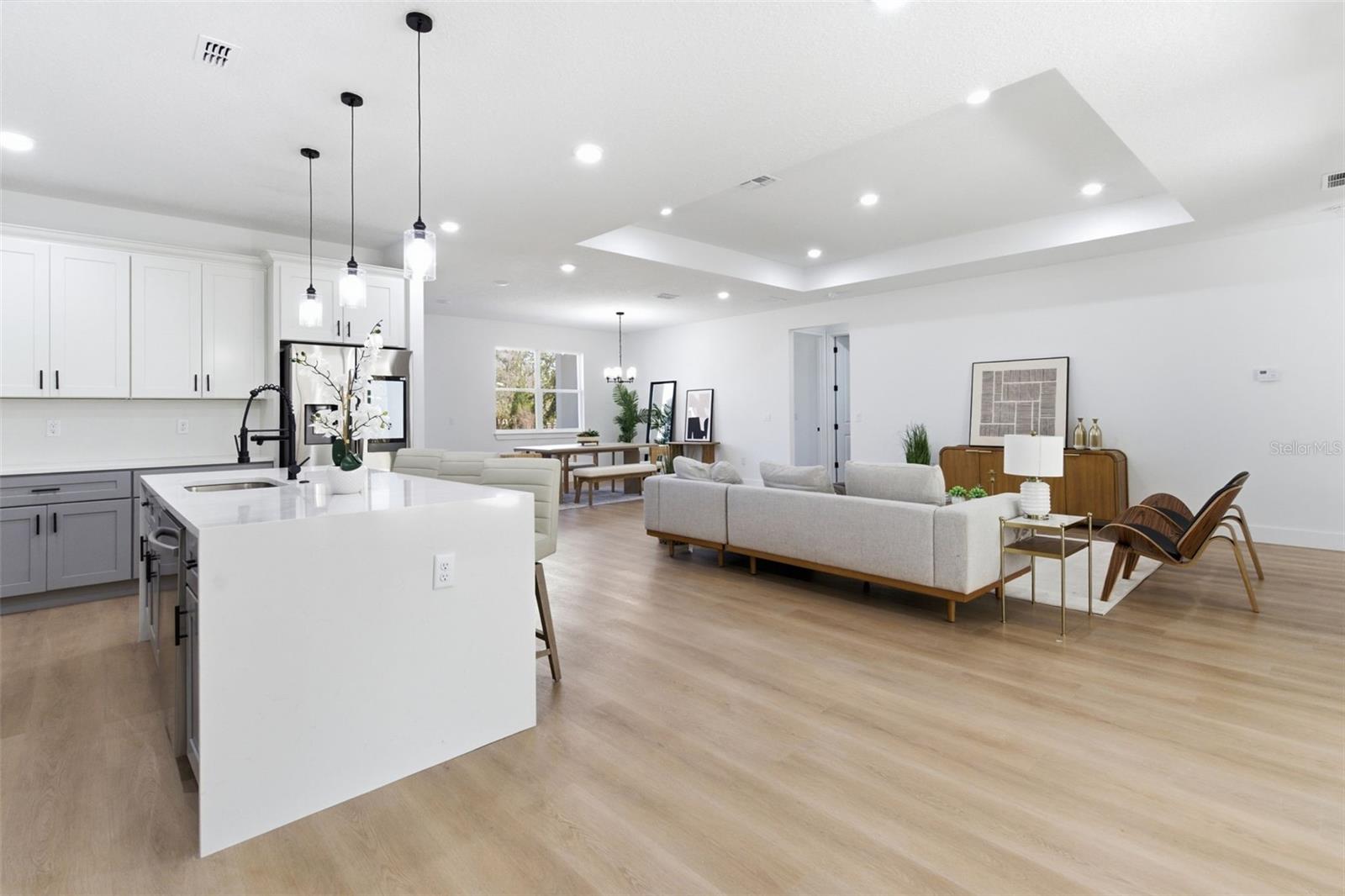 ROCKET CITYA - Residential