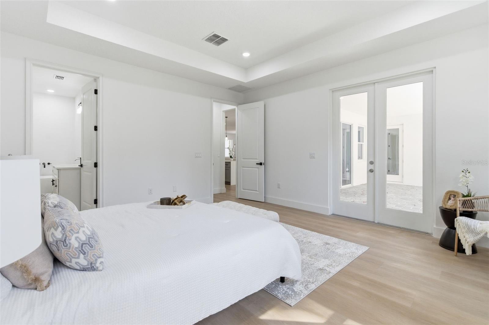 ROCKET CITYA - Residential