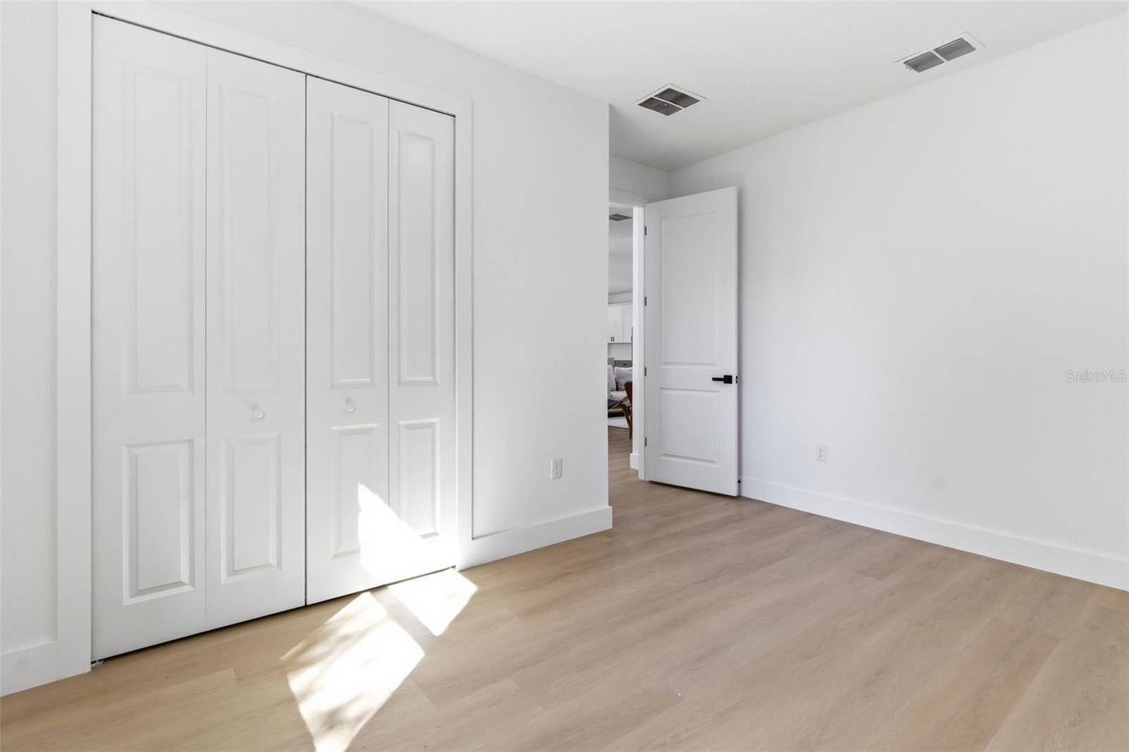 ROCKET CITYA - Residential