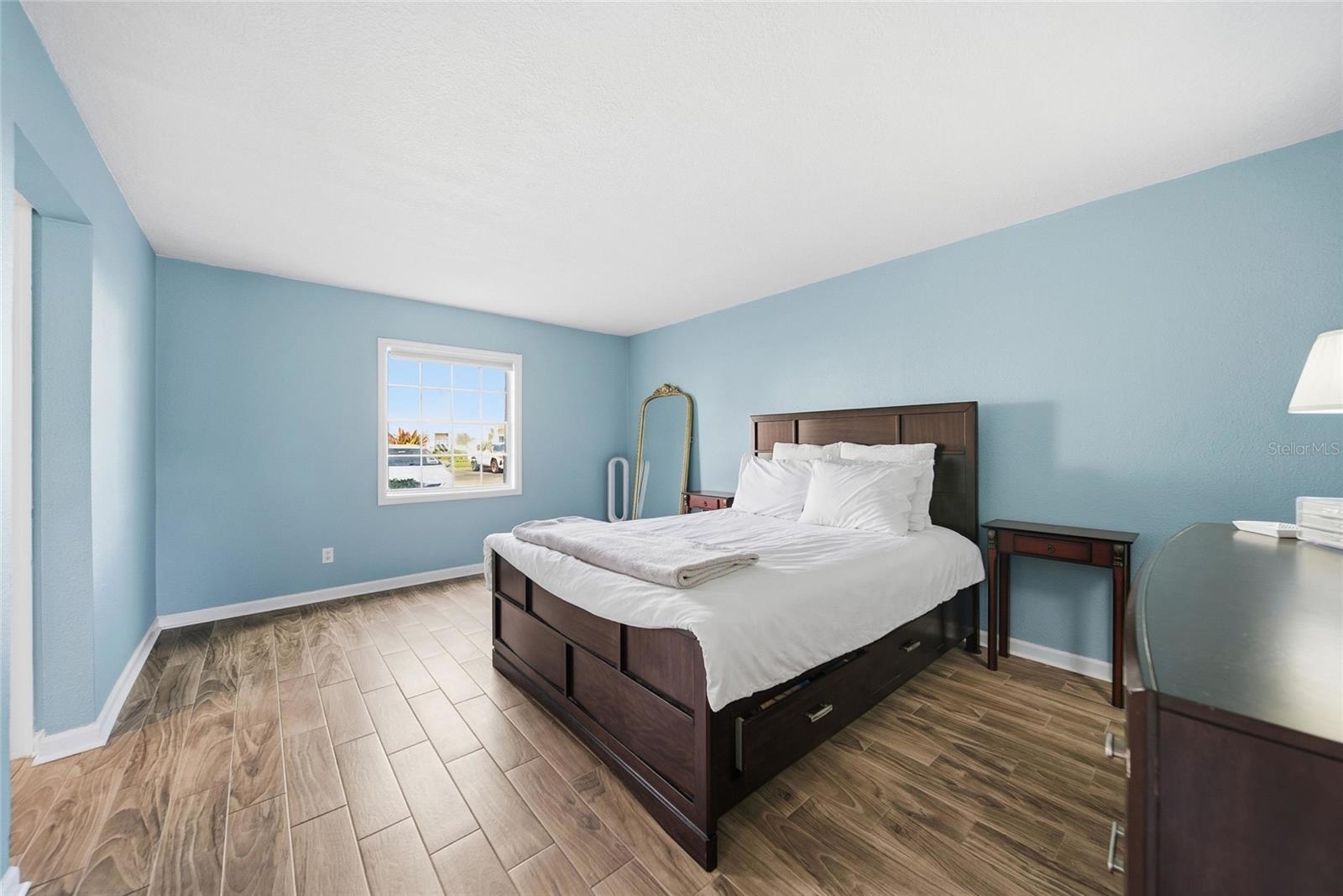 WATERSIDE AT COQUINA KEY NORTH - Residential