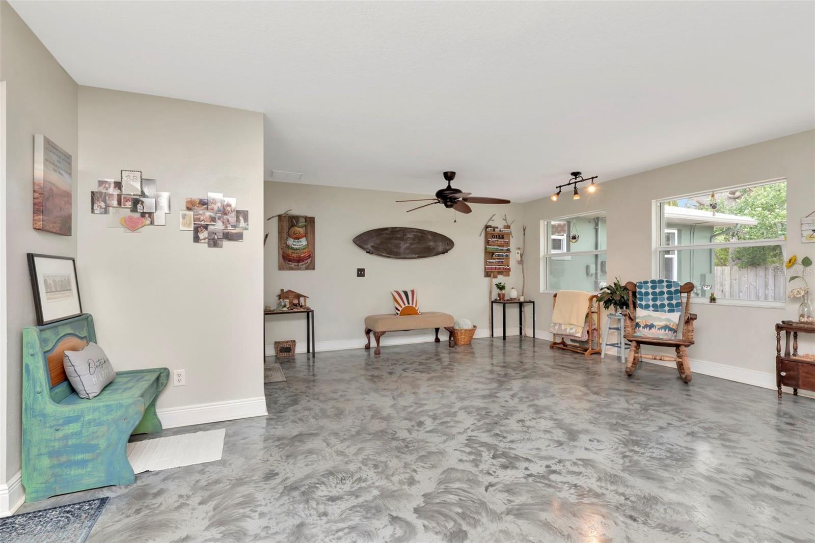 OAK RIDGE - Residential