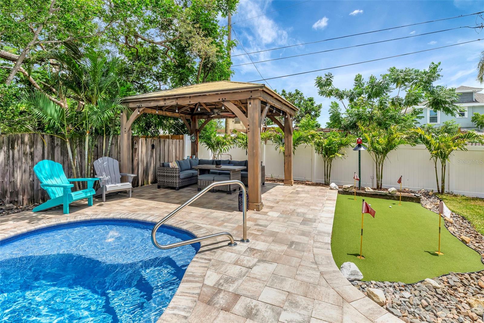 OAK RIDGE - Residential