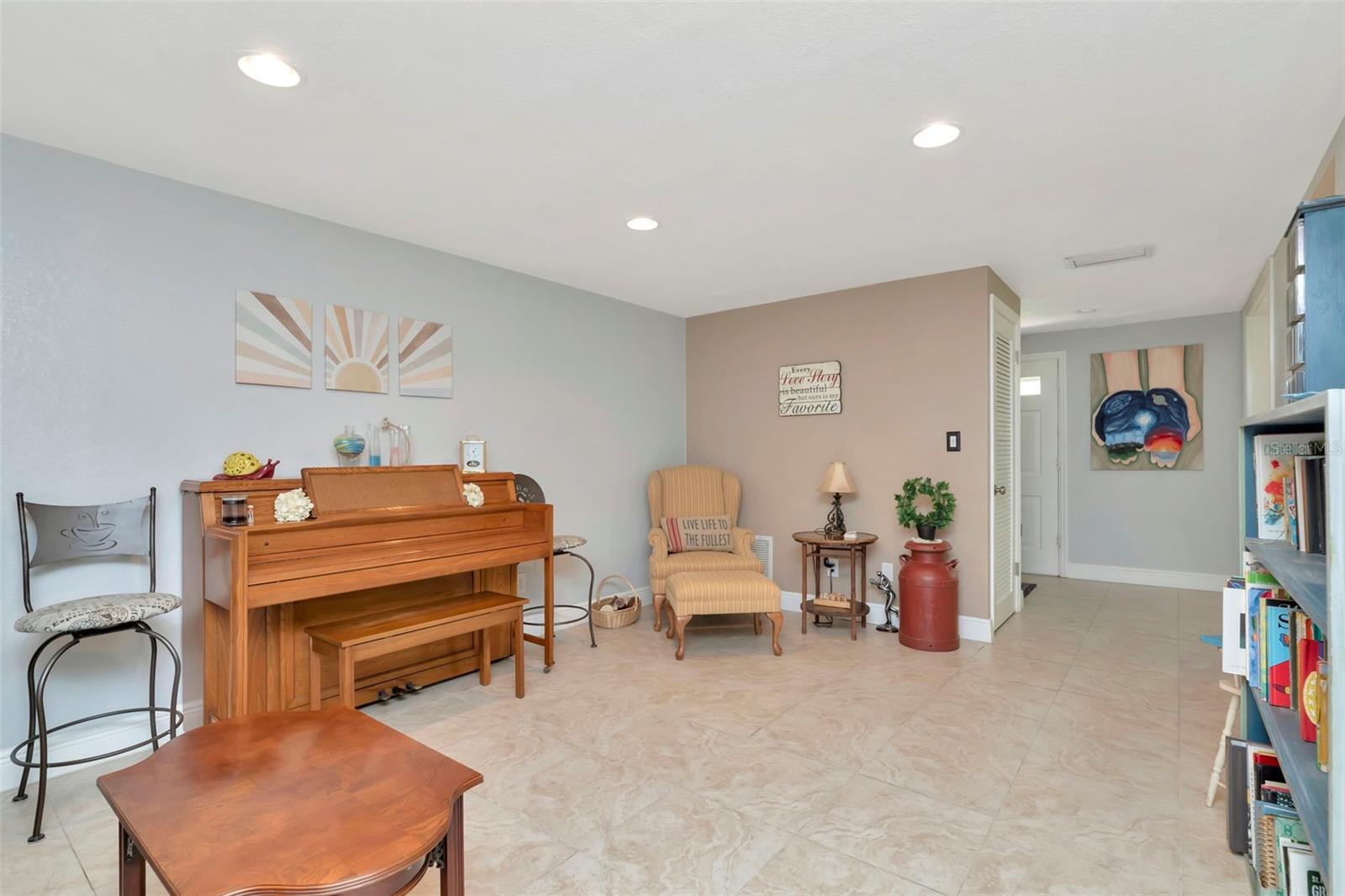 OAK RIDGE - Residential