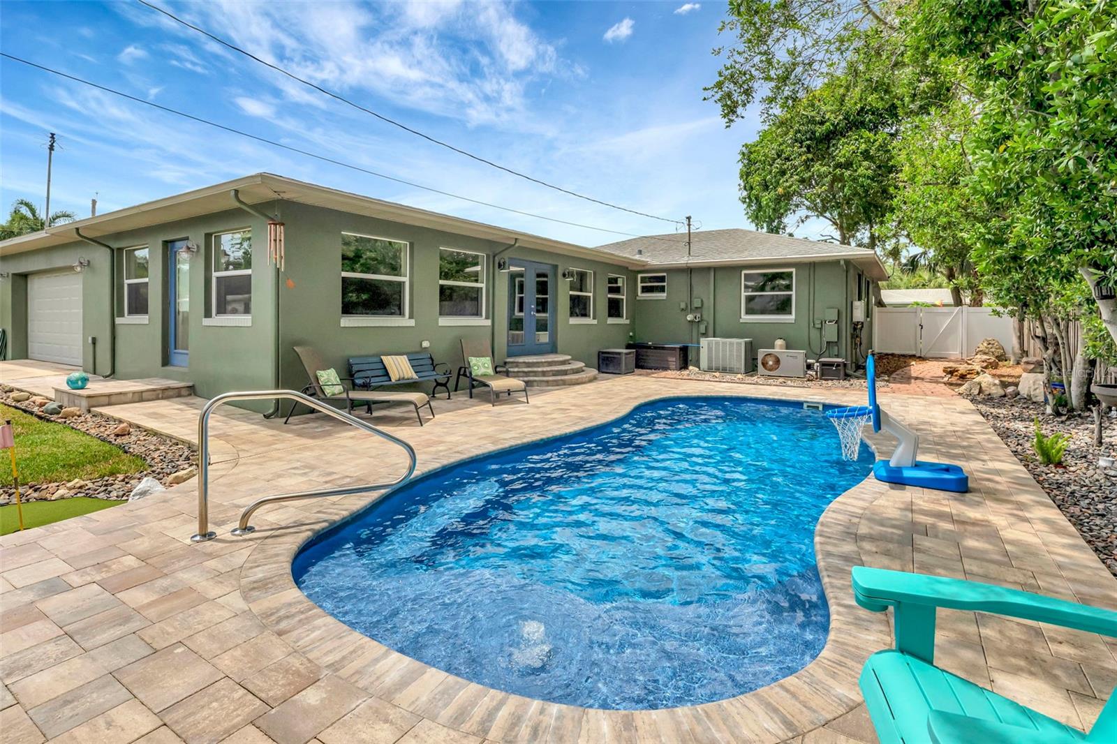 OAK RIDGE - Residential