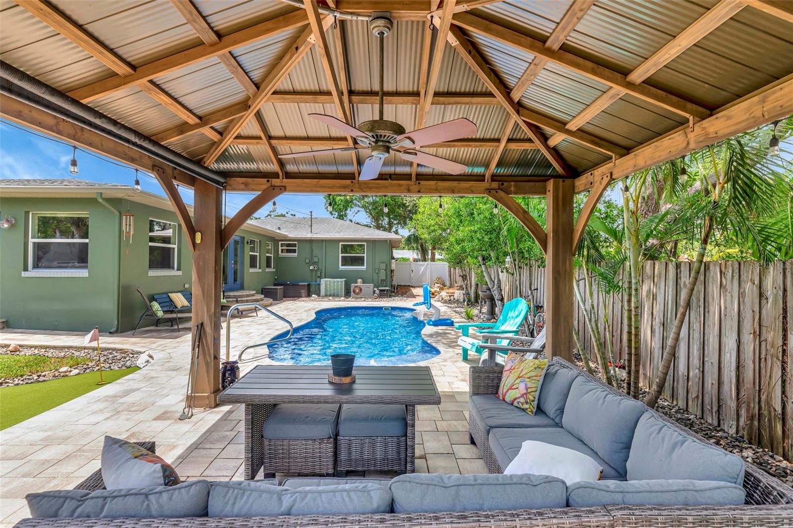 OAK RIDGE - Residential