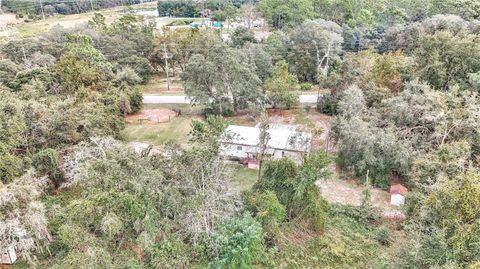 A home in DUNNELLON