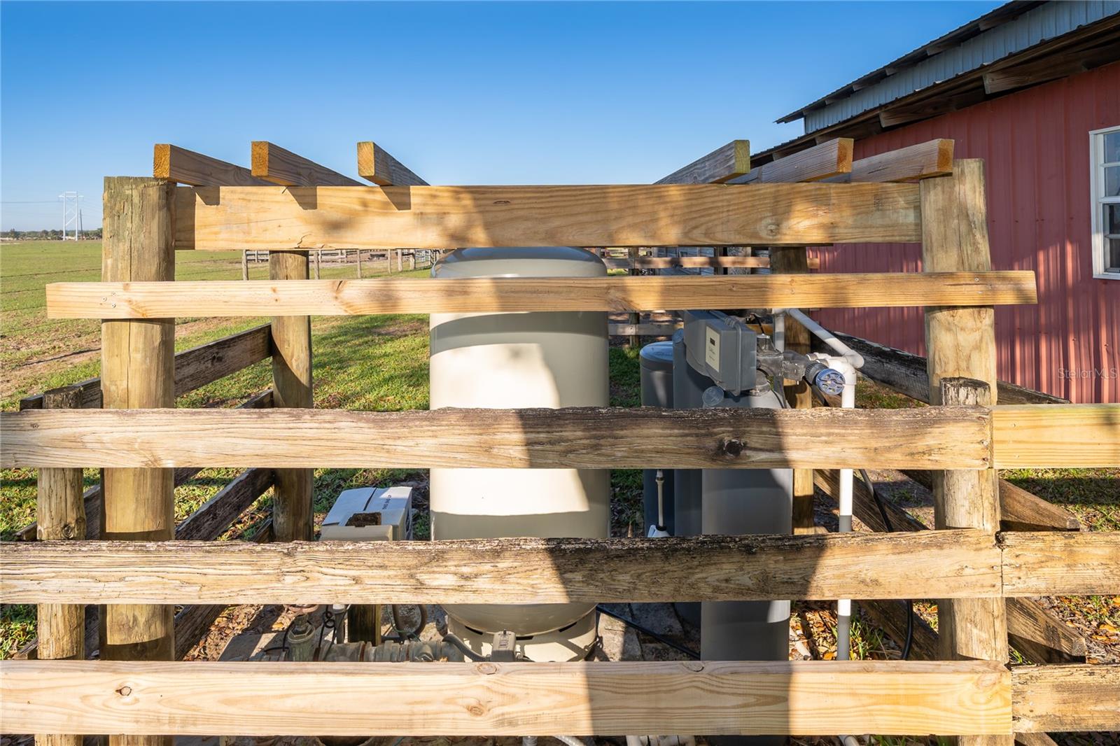 MAMMOTH GROVE - Residential