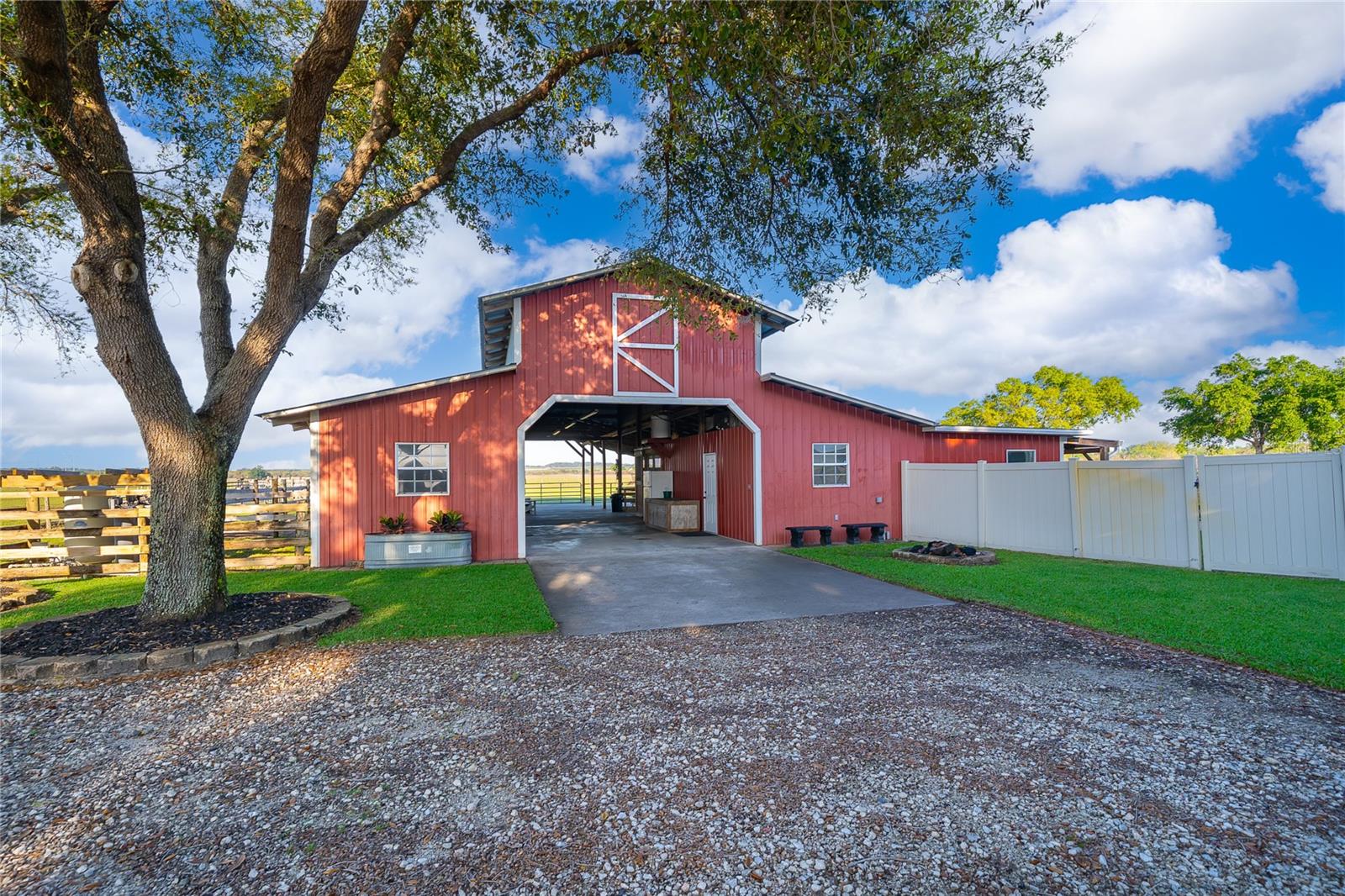 MAMMOTH GROVE - Residential