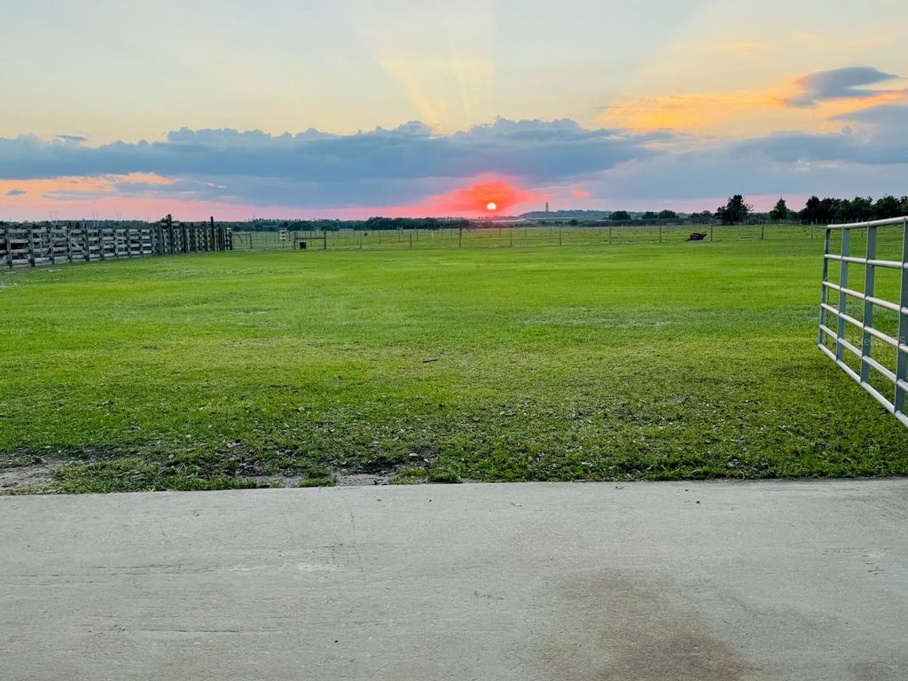 Photo of 3398 Masterpiece Road, Lake Wales, FL 33898 (MLS # V4947958)