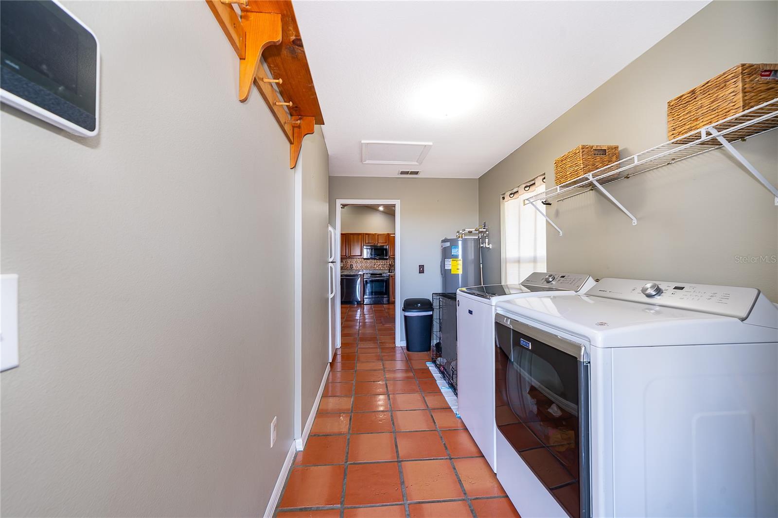 MAMMOTH GROVE - Residential