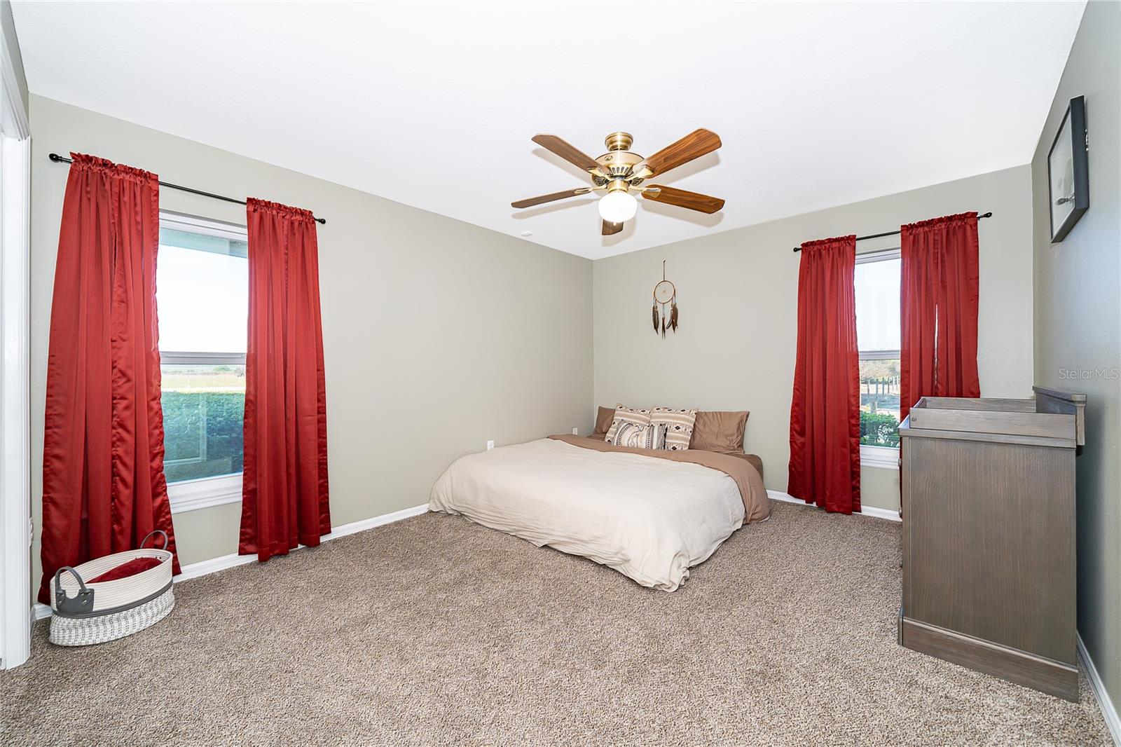 MAMMOTH GROVE - Residential