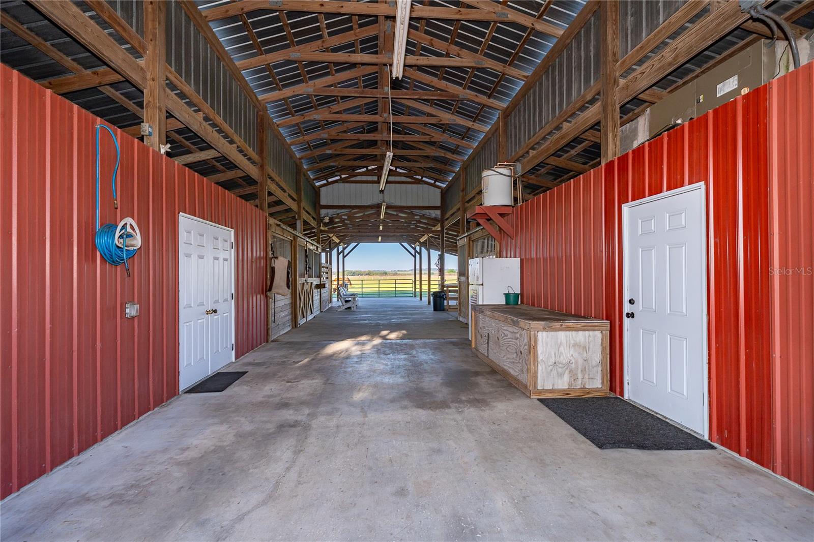 MAMMOTH GROVE - Residential