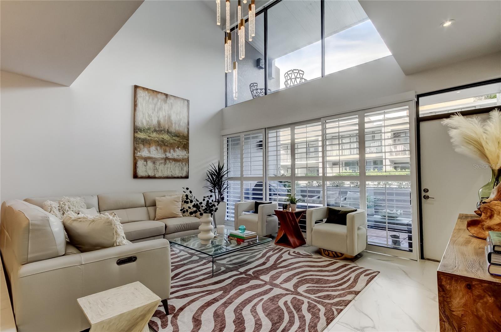 FAREHAM SQUARE CONDO - Residential